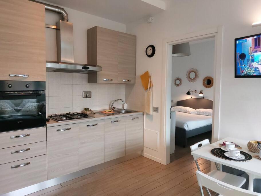 Florence San Donato Apartment With Parking Exterior photo